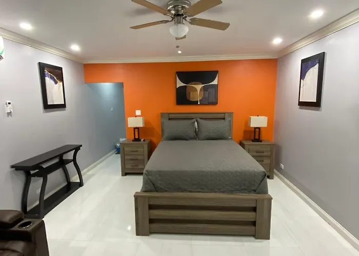 K&S Seaview Luxury Apartment